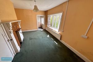 Dining Room- click for photo gallery